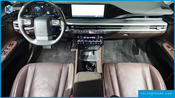 HYUNDAI GRANDEUR PREMIUM