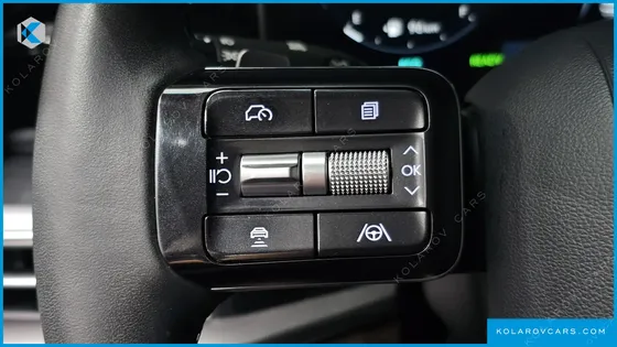 HYUNDAI GRANDEUR PREMIUM