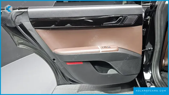 HYUNDAI GRANDEUR PREMIUM