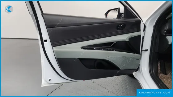 HYUNDAI ELANTRA (AVANTE) INSPIRATION