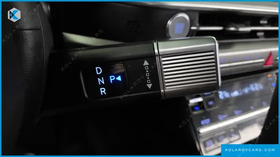 HYUNDAI GRANDEUR PREMIUM