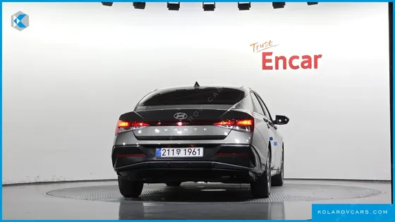 HYUNDAI ELANTRA (AVANTE) MODERN