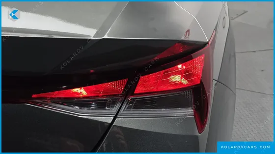 HYUNDAI ELANTRA (AVANTE) MODERN