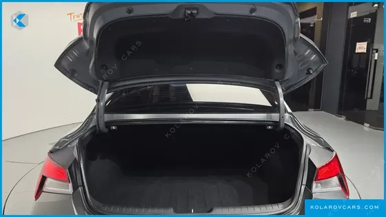 HYUNDAI ELANTRA (AVANTE) MODERN