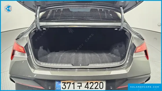 HYUNDAI ELANTRA (AVANTE) MODERN