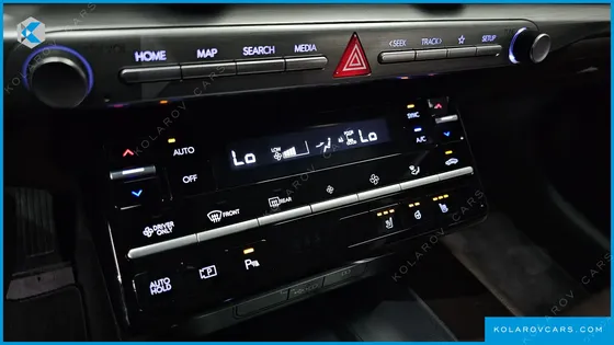 HYUNDAI GRANDEUR PREMIUM