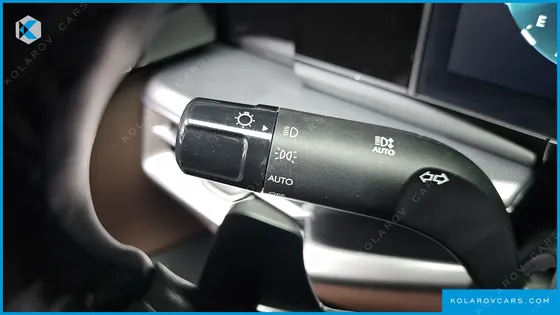 HYUNDAI GRANDEUR PREMIUM