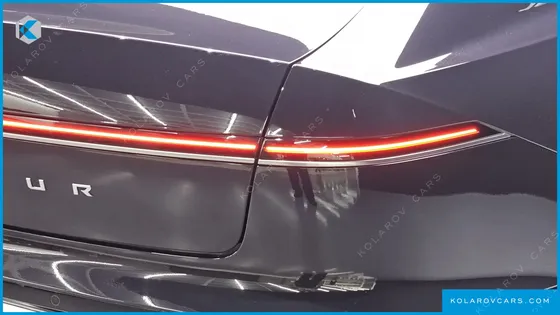 HYUNDAI GRANDEUR PREMIUM