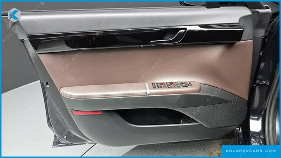 HYUNDAI GRANDEUR PREMIUM