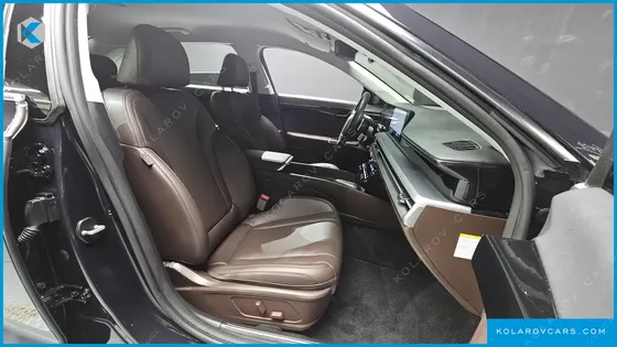 HYUNDAI GRANDEUR PREMIUM