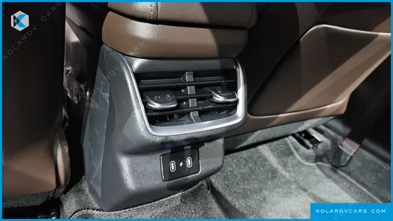HYUNDAI GRANDEUR PREMIUM