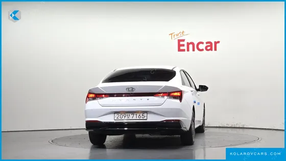 HYUNDAI ELANTRA (AVANTE) SMART