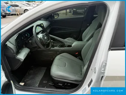 HYUNDAI ELANTRA (AVANTE) MODERN