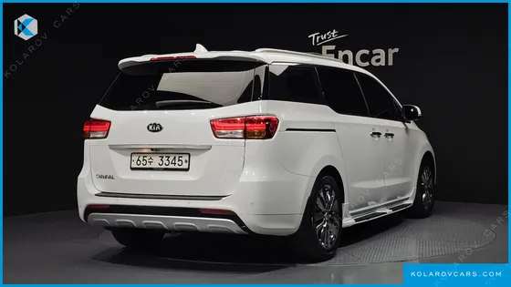 KIA CARNIVAL 9-SEATER NOBLESSE
