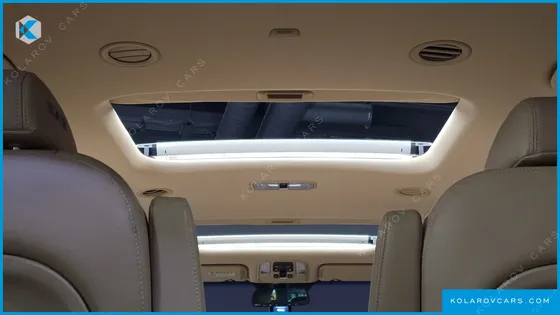 KIA CARNIVAL 9-SEATER NOBLESSE