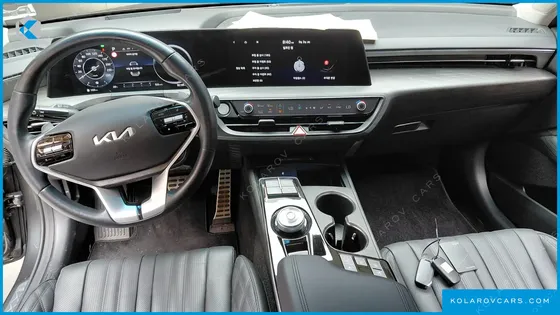 KIA K8 2.5 GASOLINE 2WD