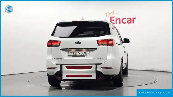 KIA CARNIVAL 6-SEATER WHEELCHAIR LIFT
