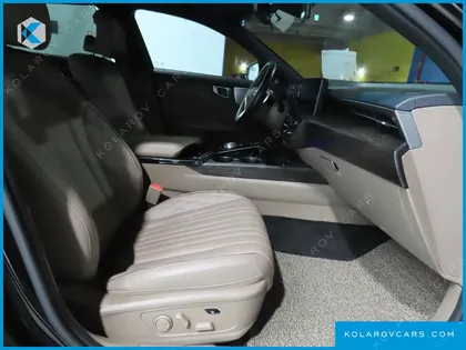 KIA K8 2.5 GASOLINE 2WD