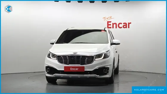 KIA CARNIVAL 9-SEATER LUXURY