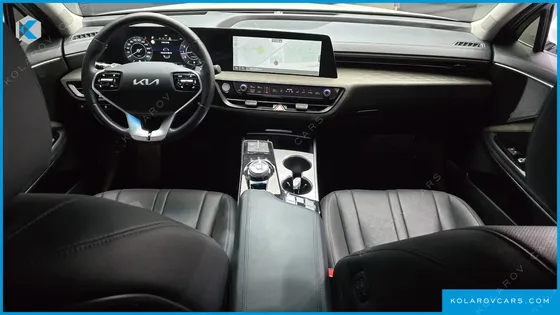 KIA K8 2.5 GASOLINE 2WD