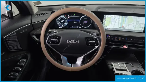KIA K8 2.5 GASOLINE 2WD