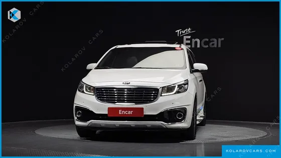 KIA CARNIVAL 9-SEATER LUXURY