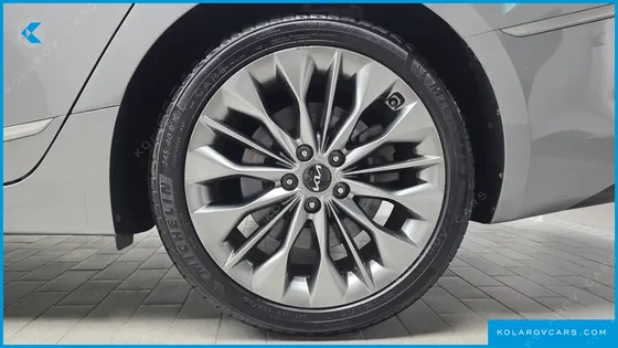 KIA K8 3.5 GASOLINE 4WD