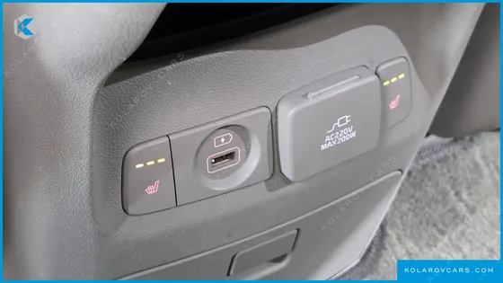 KIA CARNIVAL 9-SEATER NOBLESSE