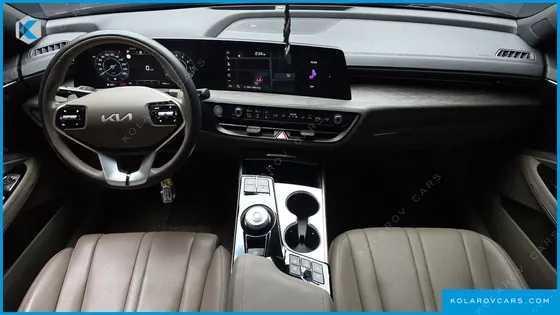 KIA K8 2.5 GASOLINE 2WD