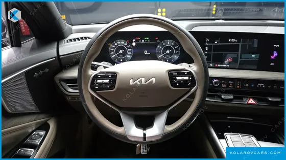 KIA K8 2.5 GASOLINE 2WD
