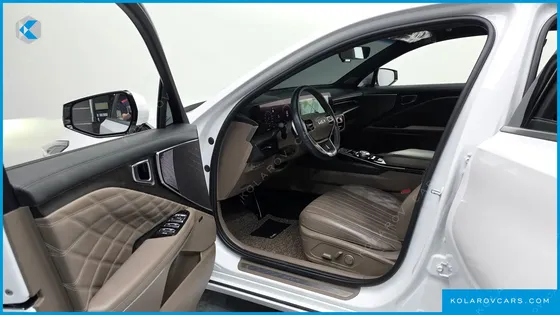 KIA K8 2.5 GASOLINE 2WD