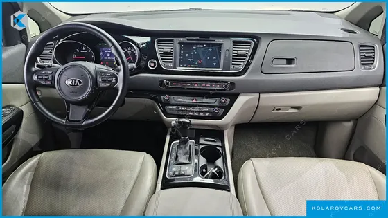 KIA CARNIVAL 9-SEATER PRESTIGE