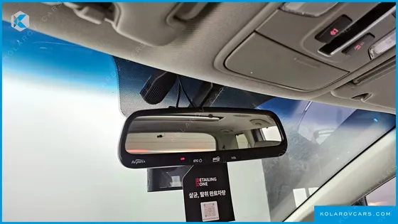 KIA CARNIVAL 9-SEATER PRESTIGE