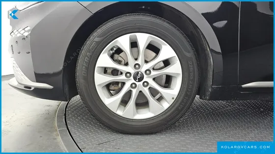 KIA K8 2.5 GASOLINE 2WD
