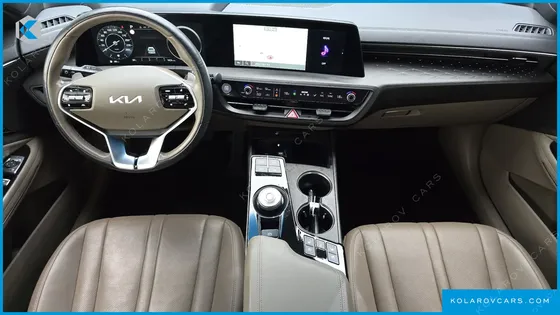 KIA K8 2.5 GASOLINE 2WD