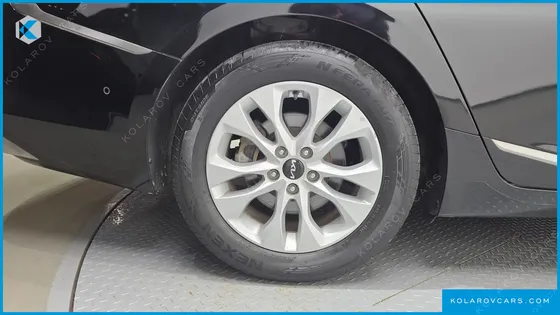 KIA K8 2.5 GASOLINE 2WD