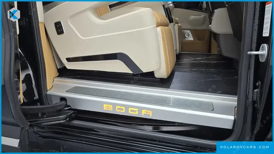 KIA CARNIVAL GASOLINE 9-SEATER HI LIMOUSINE (7-SEATER LIMOUSINE(SPECIAL VEHICLE)