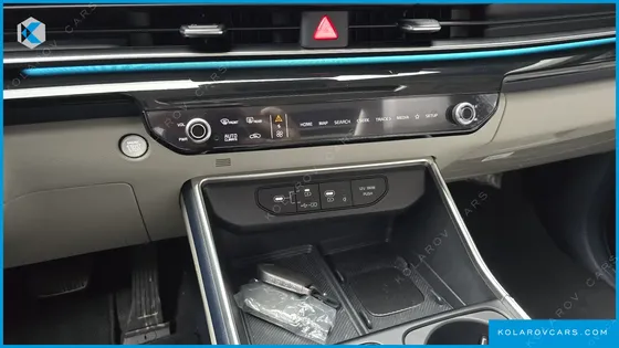 KIA CARNIVAL HEV 7SEATER SIGNATURE