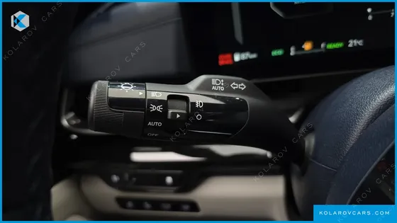 KIA CARNIVAL HEV 7SEATER SIGNATURE