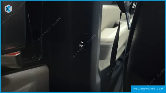 KIA CARNIVAL HEV 7SEATER SIGNATURE