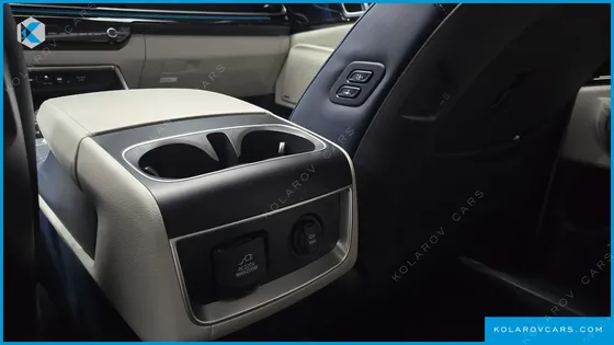 KIA CARNIVAL HEV 7SEATER SIGNATURE