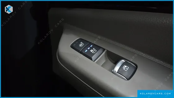 KIA CARNIVAL HEV 7-SEATER X LINE