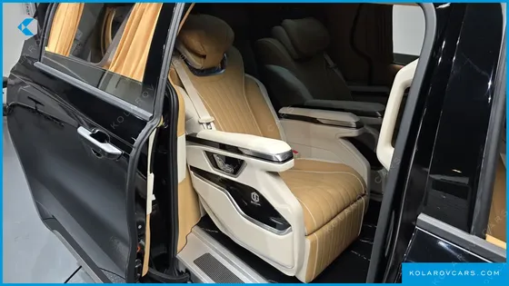 KIA CARNIVAL HEV 9-SEATER HI-LIMOUSINE (SPECIAL VEHICLE)