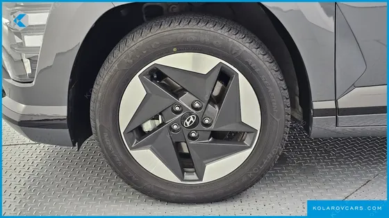 HYUNDAI KONA LONG RANGE
