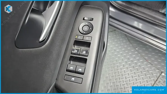 HYUNDAI KONA LONG RANGE