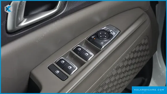 KIA CARNIVAL GASOLINE 9-SEATER PRESTIGE