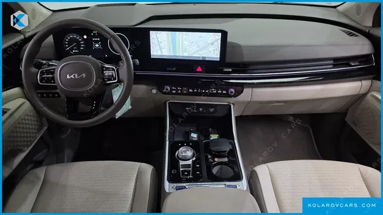 KIA CARNIVAL DIESEL 9-SEATER HI LIMOUSINE