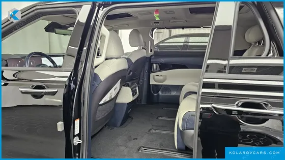 KIA CARNIVAL HEV 7SEATER GRAVITY