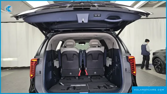 KIA CARNIVAL HEV 7SEATER GRAVITY