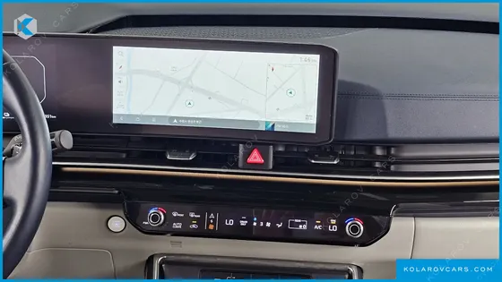 KIA CARNIVAL HEV 7SEATER GRAVITY
